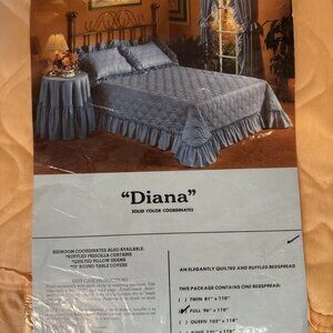 Vintage 90s Bedspread Comforter FULL Quilted Ruffle Retro Cottage Thomasville